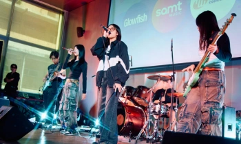 เวทีดนตรีลูกเล่น-05