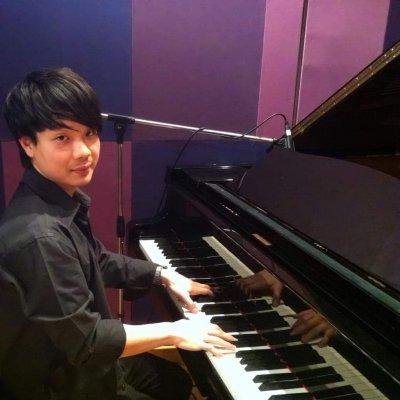 รูปครู สามารถ สอน เปียโน ย่าน เขตบางกะปิ กรุงเทพมหานคร