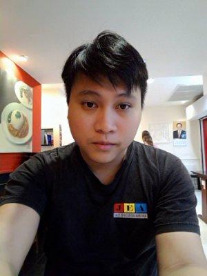 รูปครู เฉลิมพล สอน เปียโน ย่าน เขตจตุจักร กรุงเทพมหานคร