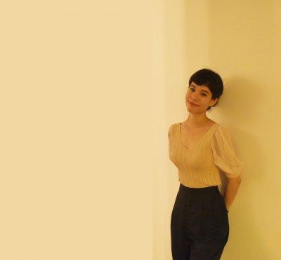 รูปครู วงดาว สอน เปียโน ย่าน เขตสาทร กรุงเทพมหานคร