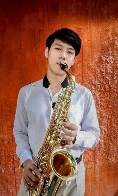 รูปครู ธนกร สอน เปียโน ย่าน เขตจตุจักร กรุงเทพมหานคร