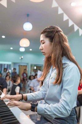 รูปครู Kunlasatree สอน เปียโน ย่าน เขตสาทร กรุงเทพมหานคร